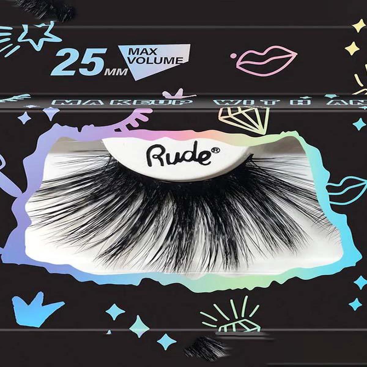 essential-conspicuous-6d-lashes
