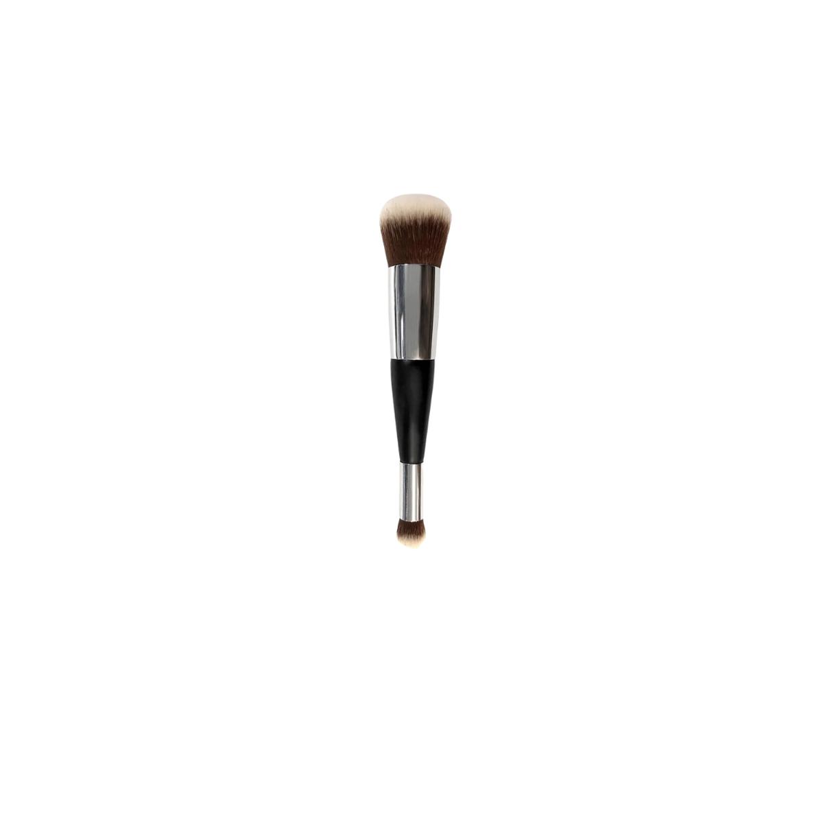 blend-buff-foundation-brush
