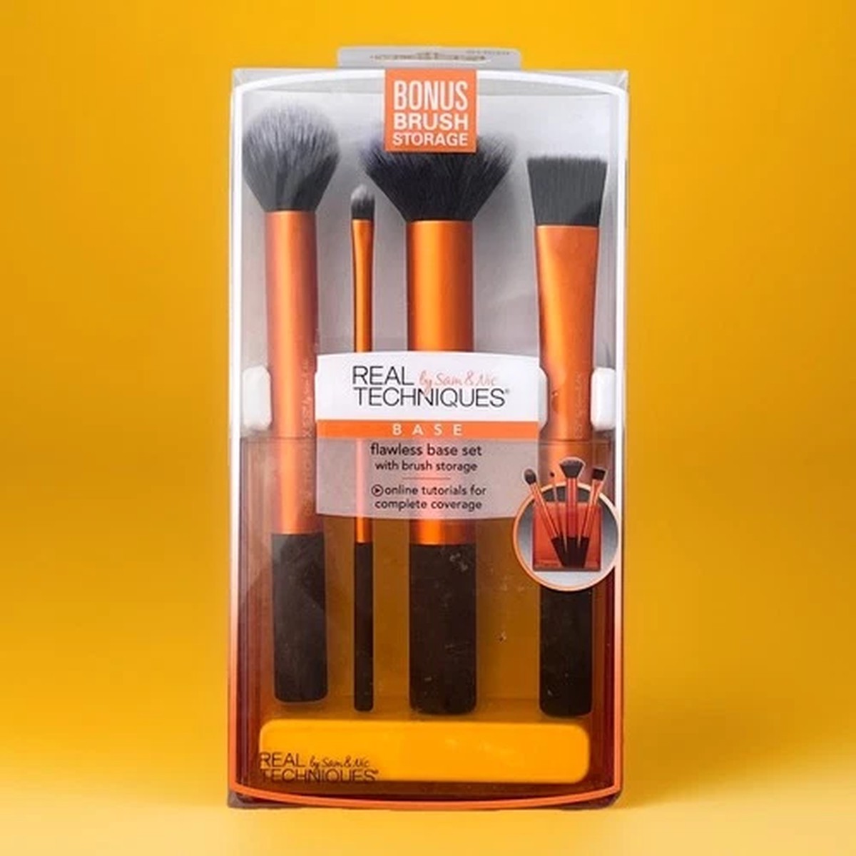 real-techniques-flawless-base-brush-set