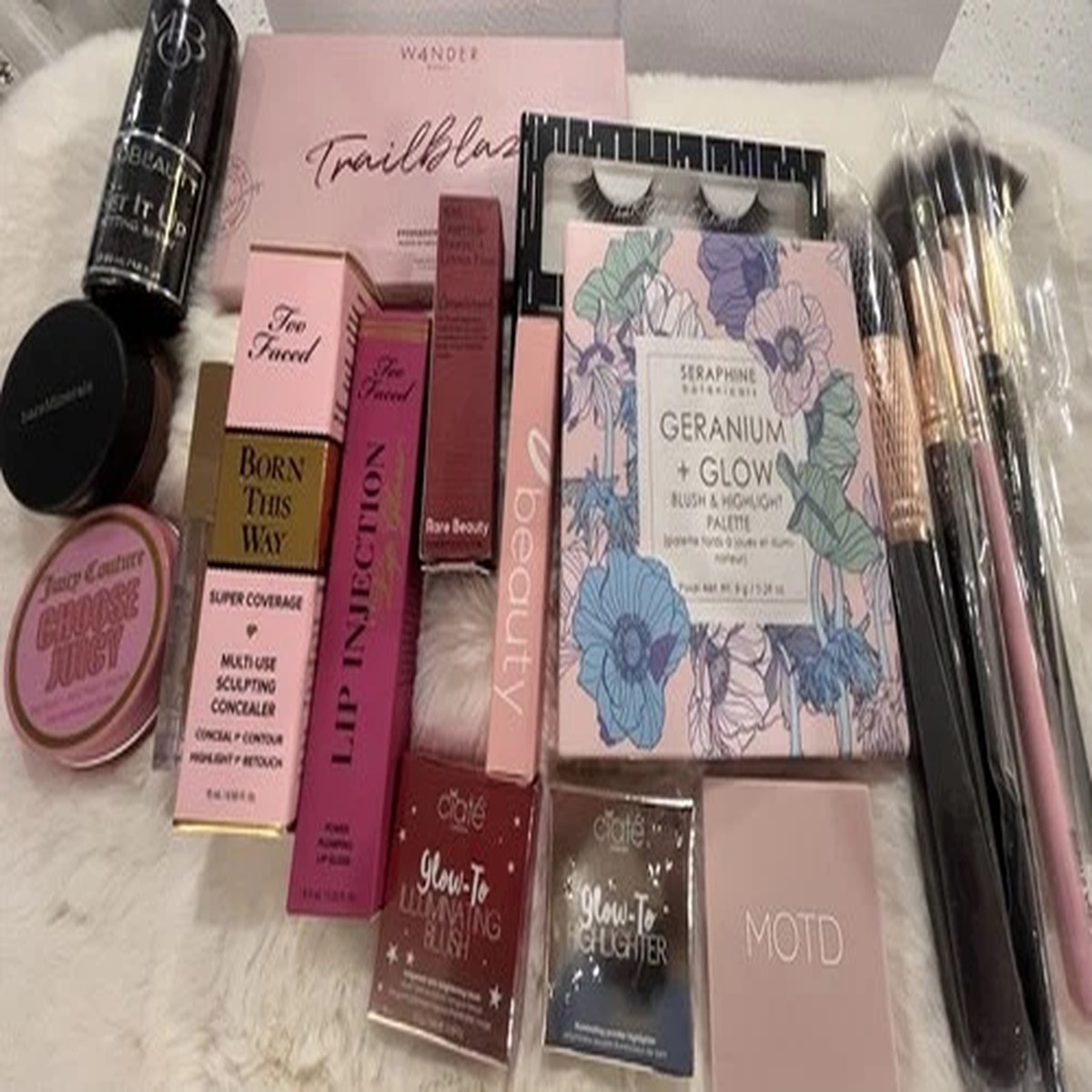 makeup-assorted-mixed-lot