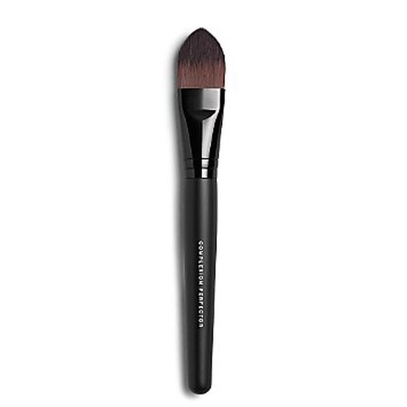 complexion-perfector-brush