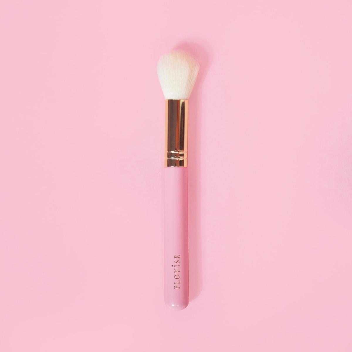 f70-face-brush